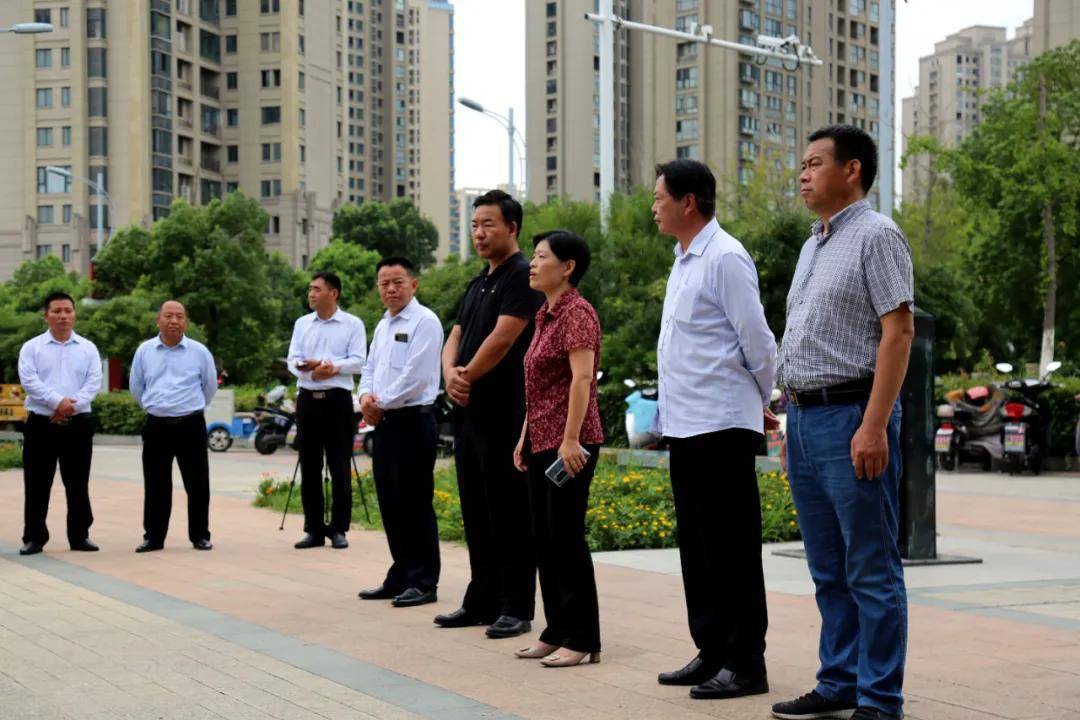 「蚌埠龙子湖景区」蚌埠经开区管委会慰问龙子湖景区一线物业人员