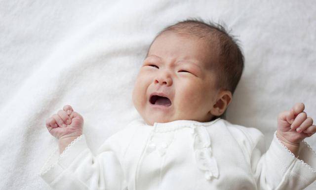 婴儿几个月开始说话正常 84fc0df5ed5a4aebb5631f5d64144343.jpeg