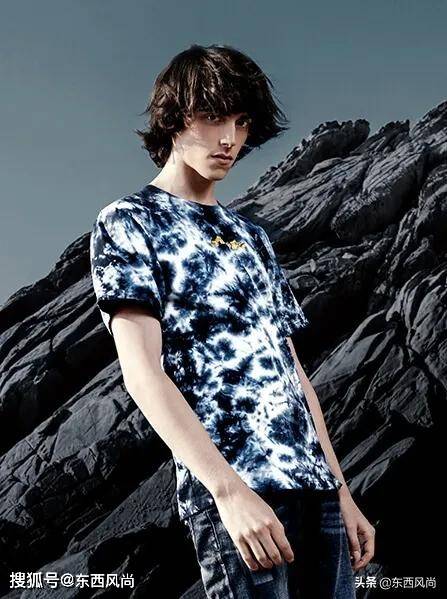 外快|国产“出圈”时装品牌这么多，只爱国外快时尚的达人们，该醒醒啦