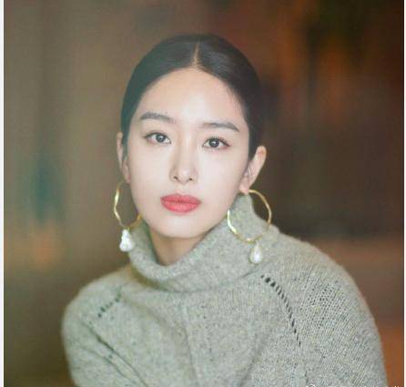 秦舒培|娱乐圈的高级脸：宋妍霏素颜也又飒又美，倪妮钟楚曦辨识度很高