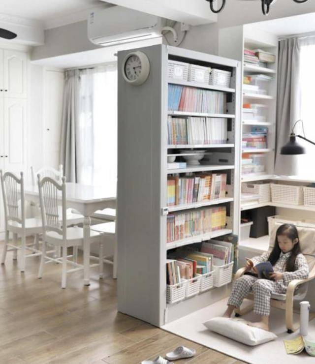 怎么装饰学习桌儿童 57dbf312bbb44392bff135cc1adf119b.jpeg