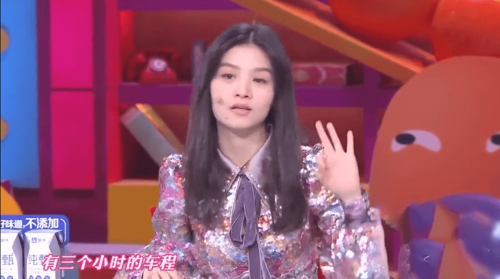 春夏谈过去忍不住落泪：被生活的艰难所改变，是不幸中的万幸