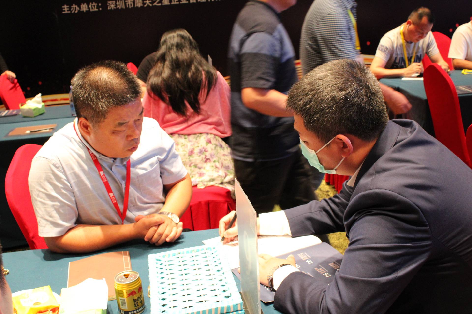 全网|热烈祝贺燕鹏飞老师第48期《全网营销方案班》在上海胜利召开