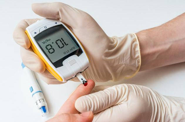 控制|糖尿病人不得并发症，要先养成7个好习惯
