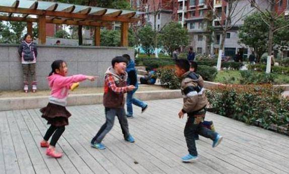 在家里怎么练跳绳 bdc6f074b0824d2f9900f0eb690c14b1.jpeg