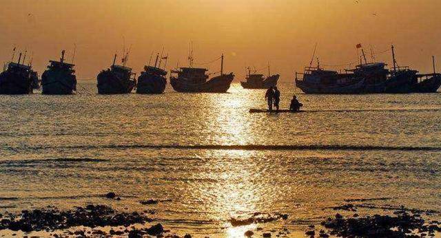 崇武gdp_中国gdp增长图(2)