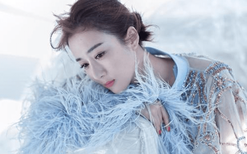 原创李依晓古装第一美人,当红时被狗咬伤而毁容,如今整容回归无人理