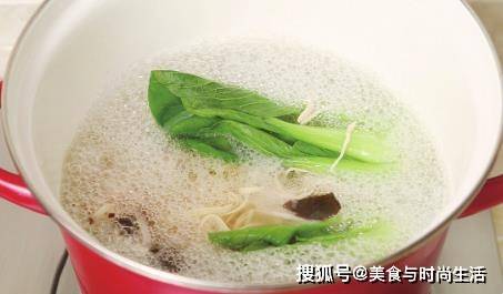 适合孩子吃的营养早中晚餐 c62c3d4eb54744fba246d780ff2b2d7d.jpeg
