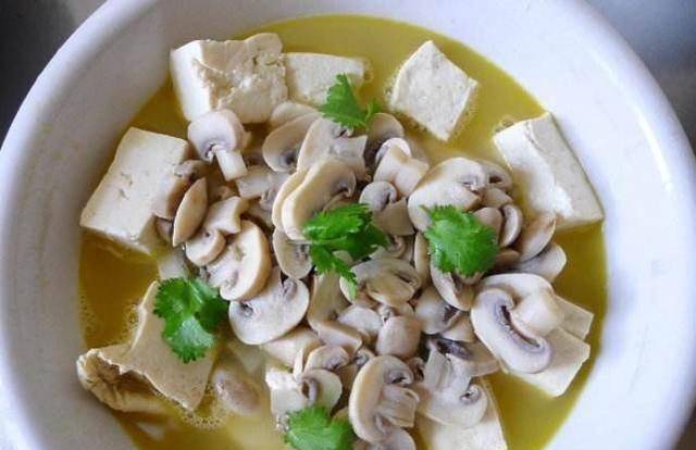 炖豆腐最简单 b23db606bc4a45b7b27e16a9c18972ee.jpeg