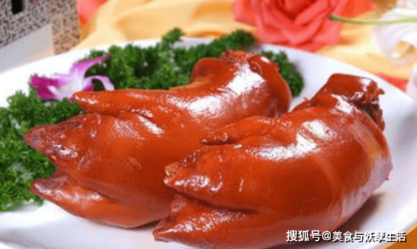 猪脚怎么去味道 5c937b343c6a4475b11af1c07362be61.png