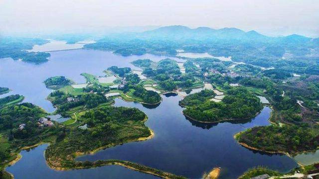 黄冈各县市人口普查_湖北各地市人口流入流出排行榜出炉:武汉流入最多,黄冈