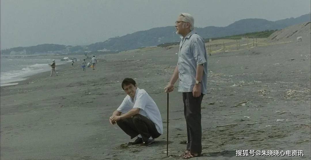 到了急诊科，没人谈学区房