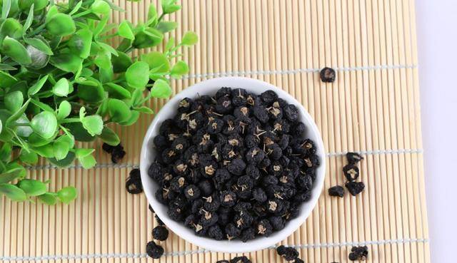 什么蔬菜含铁高效果好 c1d121beded24b939581517d0d3319c6.jpeg