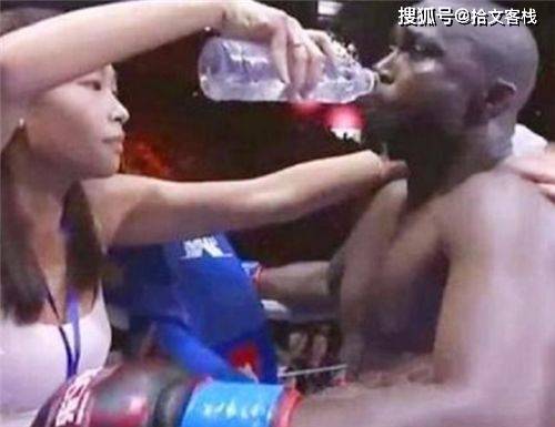 原创当初不顾反对嫁黑人拳王，3年生下2子的中国女孩，如今活成了这样