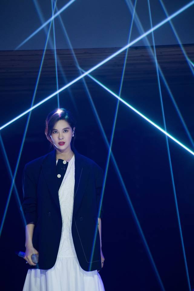 实力|原创《浪姐》快收官，播出至今，她才是唯一没被骂过的姐姐吧