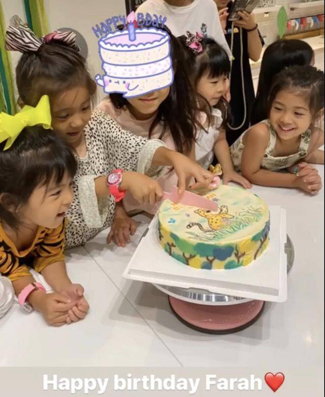 妈妈|原创贾静雯晒照为5岁咘咘连续庆生两天,祖孙三代同框其乐融融