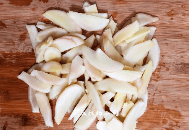 子姜怎么做 54a5cdc923a44a9c8300f45a28b94316.png