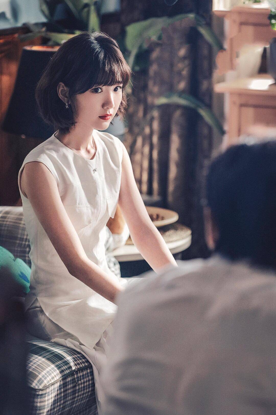 顾佳|林绿茶最保守许放炮手表价百万!三十而已穿搭小心机你读懂了吗?