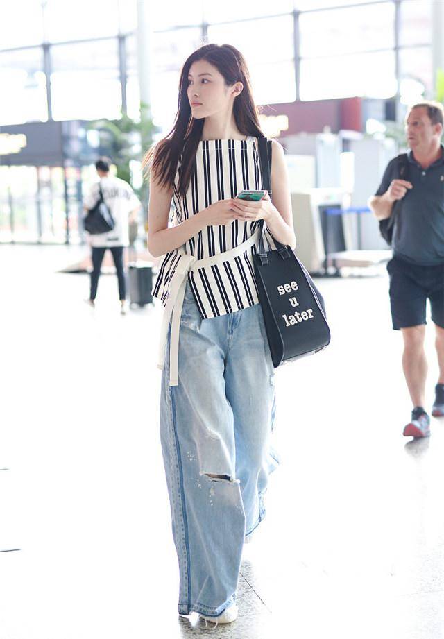 b727cf6488fd40a0ac277082b7d43ec9.jpeg