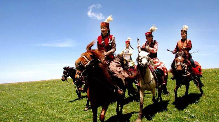 中国最美小矮人 bf7e18a89aee4206a63f92c88defa054.jpeg