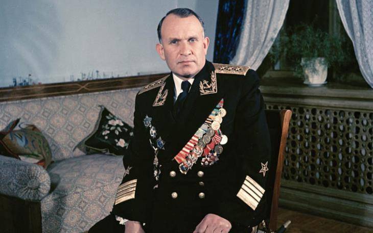 苏联为何没造核动力航母？建成20%，却被粗暴肢