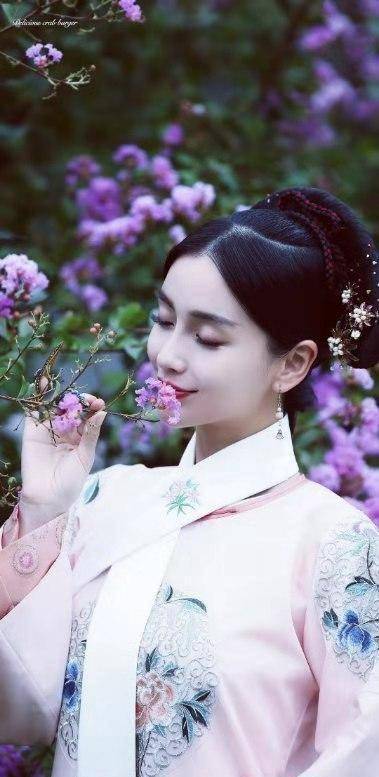 杨颖清宫造型曝光,完全就是清宫格格范儿!美呆!