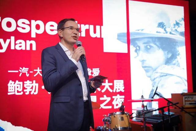 点击进入看图评论