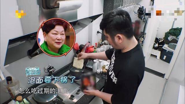 李锐大|原创钱枫又胖了！多层下巴艳压林有有，身宽和头围比李锐大出1.5倍