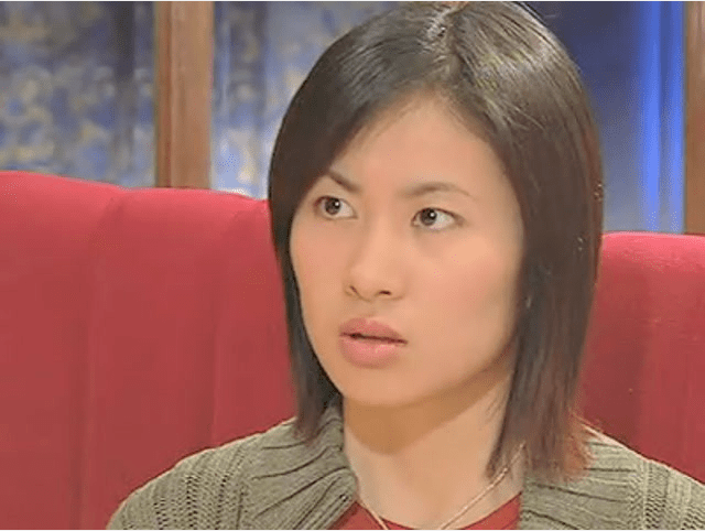 fa|直播抠脚、吃剩菜、坐公交车相亲被拒，被下降头女星第一人