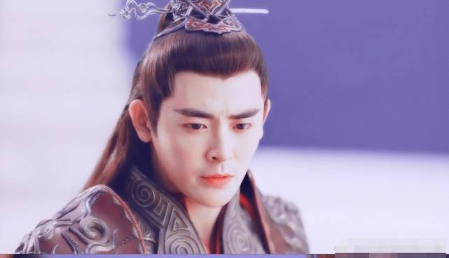 琉璃|原创感受一下男版璇玑，不仅仅强大还俊朗不凡，没被大家注意到太可惜