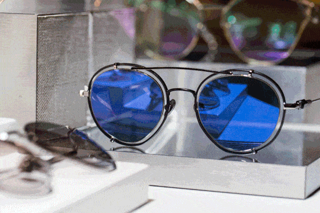 眼镜|正佳高空眼镜博览馆，1000+款网红镜框任选！