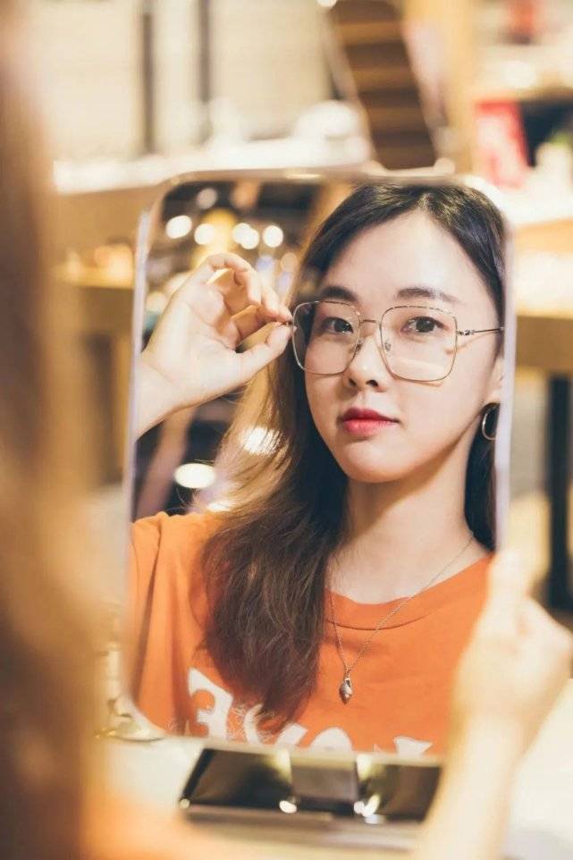 眼镜|正佳高空眼镜博览馆，1000+款网红镜框任选！