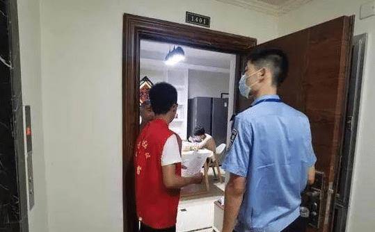 杭州女婴被天降烟灰杯砸中,警方排查200户没人认,家长 想要道歉