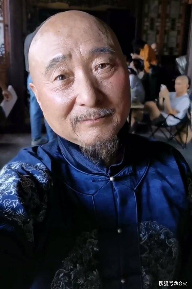 儿子|原创同在剧组,陈佩斯是演员儿子当他助理,30岁陈大愚还靠爸爸接济?