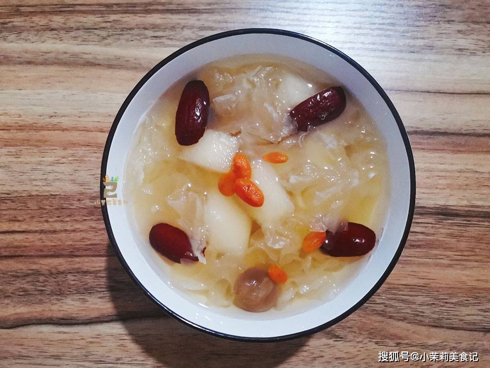 银耳怎么选才能买到好的 8d8a2c73a49046c082ea9c84de5fac86.jpeg