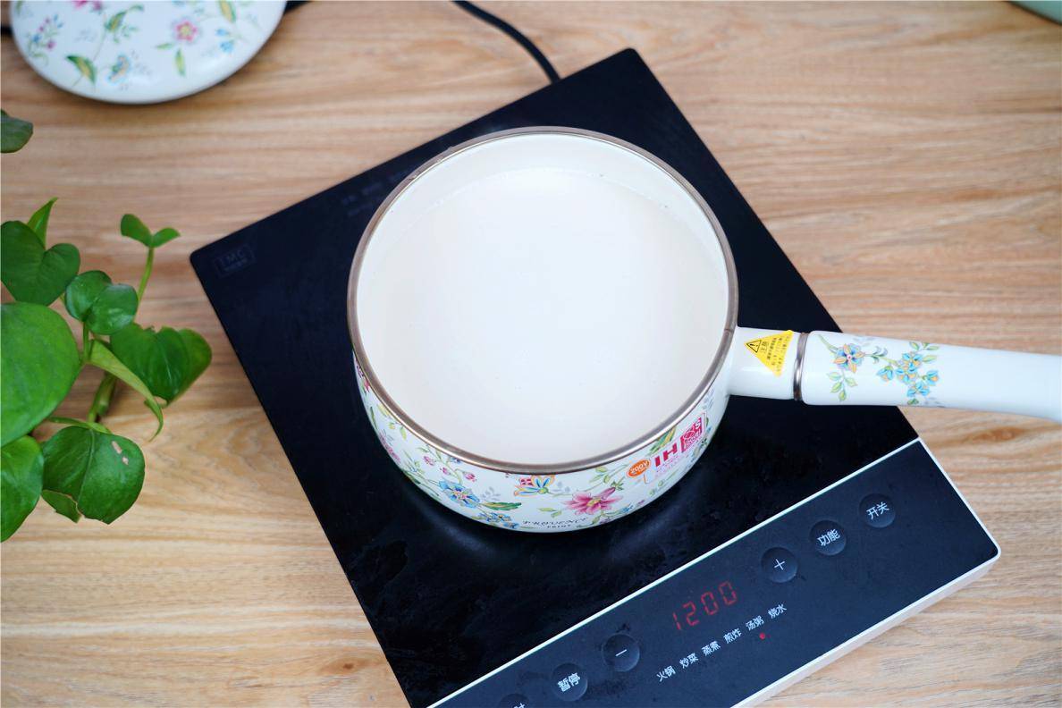 普罗旺斯|高颜值，有内涵，时尚精致珐琅锅带你享受高品质生活！