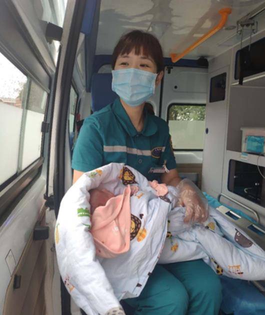 新乡|,张晚,消息资讯,申屯村,婴儿,襁褓,东方今报社,常村派出所■新乡一襁褓婴儿路边被发现 身边放有奶瓶奶粉