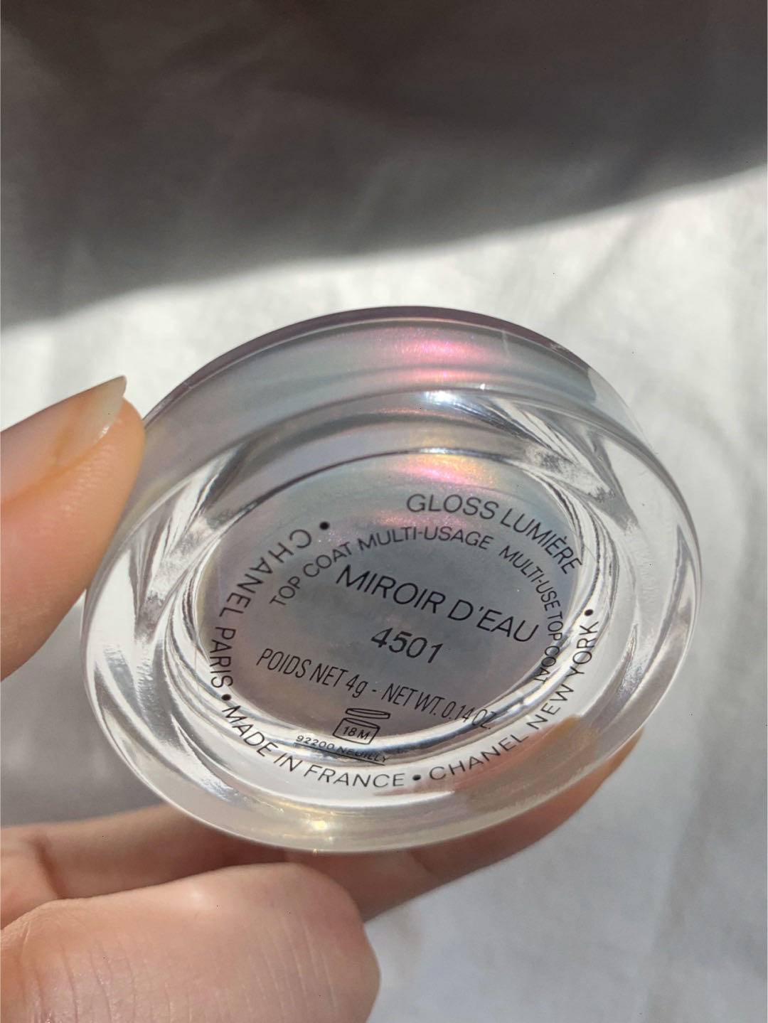 一面|高级感一扫就有，让你一面变立体脸的神器 —— 高光