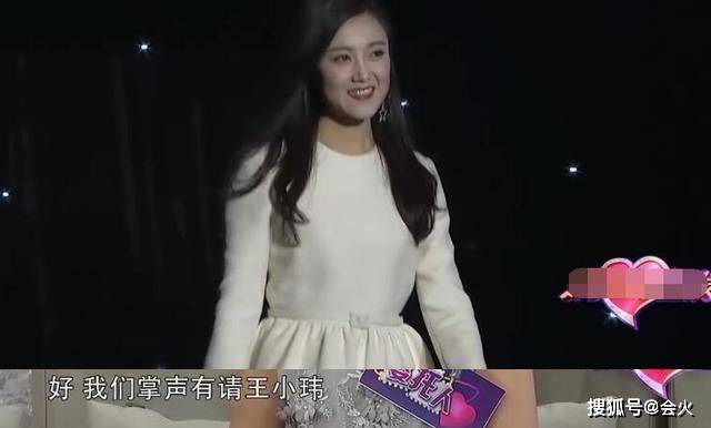 玖月奇迹王小玮七夕忙工作，一人直播显落寞，