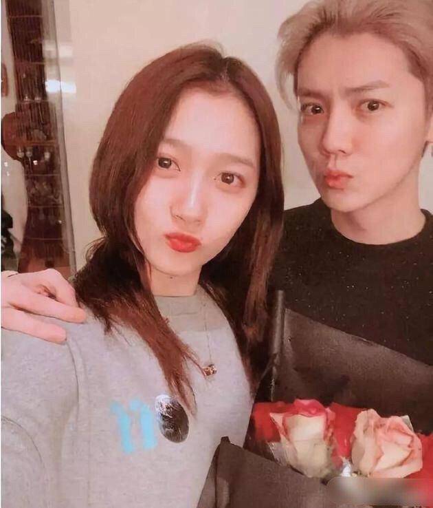 恋情|原创张雨绮力挺鹿晗公开恋情被指蹭热度，吃耿直人设红利上瘾了？