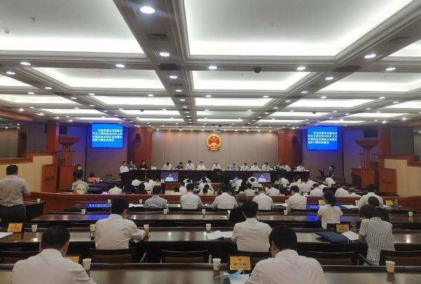 2020年全国gdp100强城市排名_合肥爆红!GDP杀入省会8强!25年GDP翻56倍,赶超76座