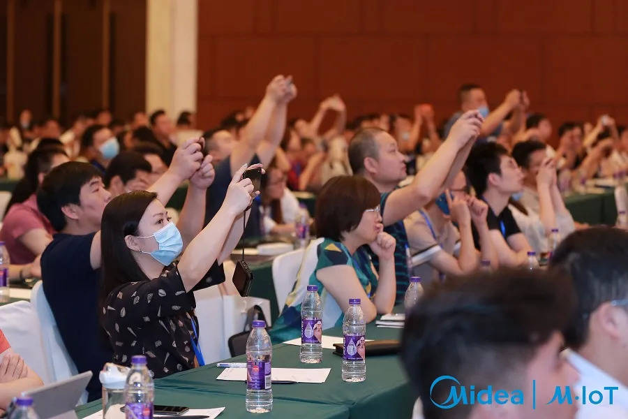 “走进美的工业互联网”无锡站：最强矩阵联合亮相世界级软硬结合产品-家电圈官网