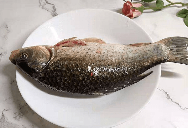 小孩多久能喝鲫鱼汤 274c0a66d40f4060be56d8582f0adbf0.png