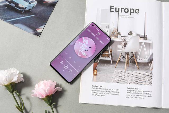 素皮|高级感扑面而来！iQOO 5 Pro设计解读，现阶段最佳