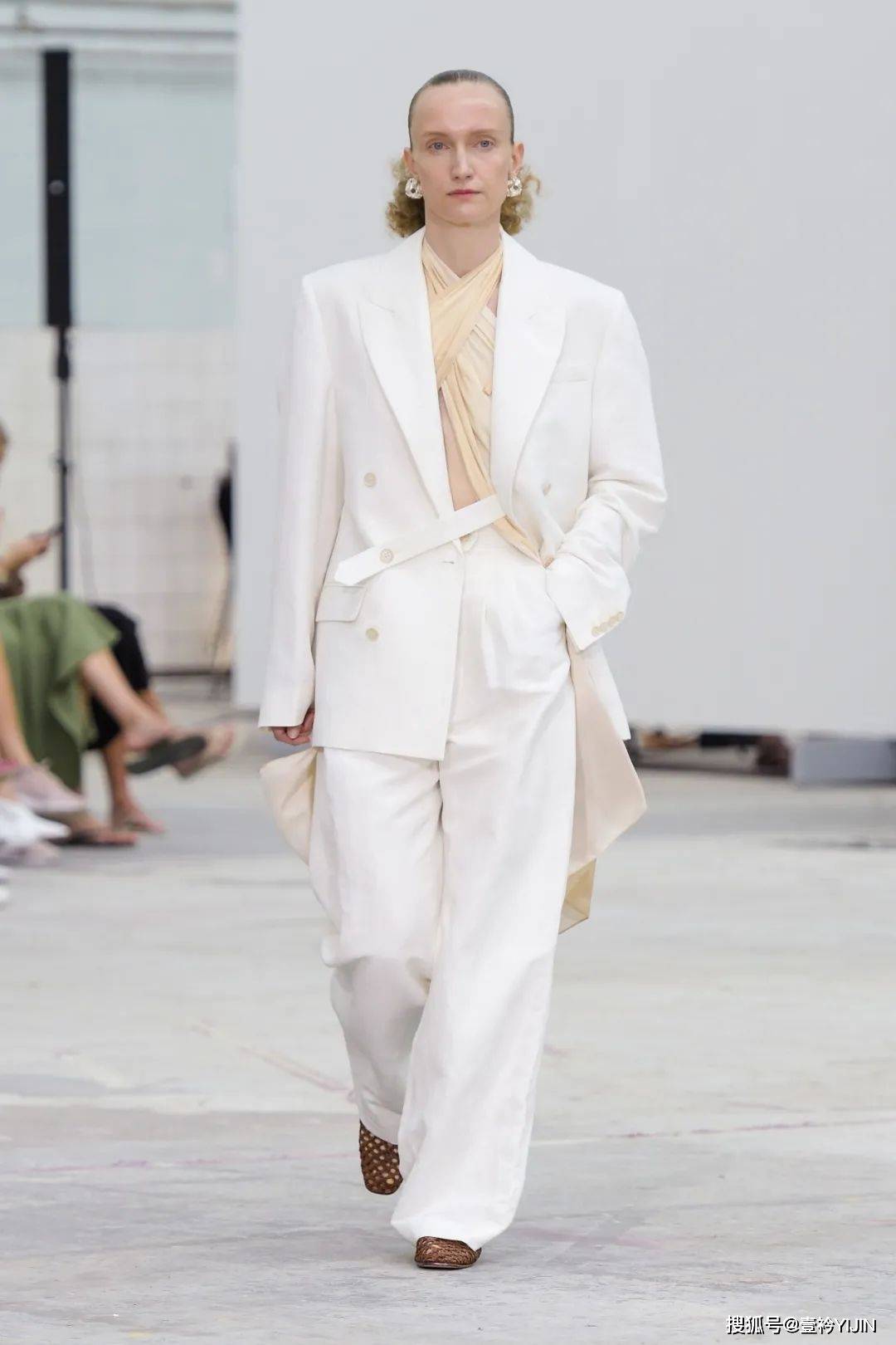 Unisex|丹麦品牌MKDT | Unisex、极简风和性冷淡风碰撞产生的美妙化学反应