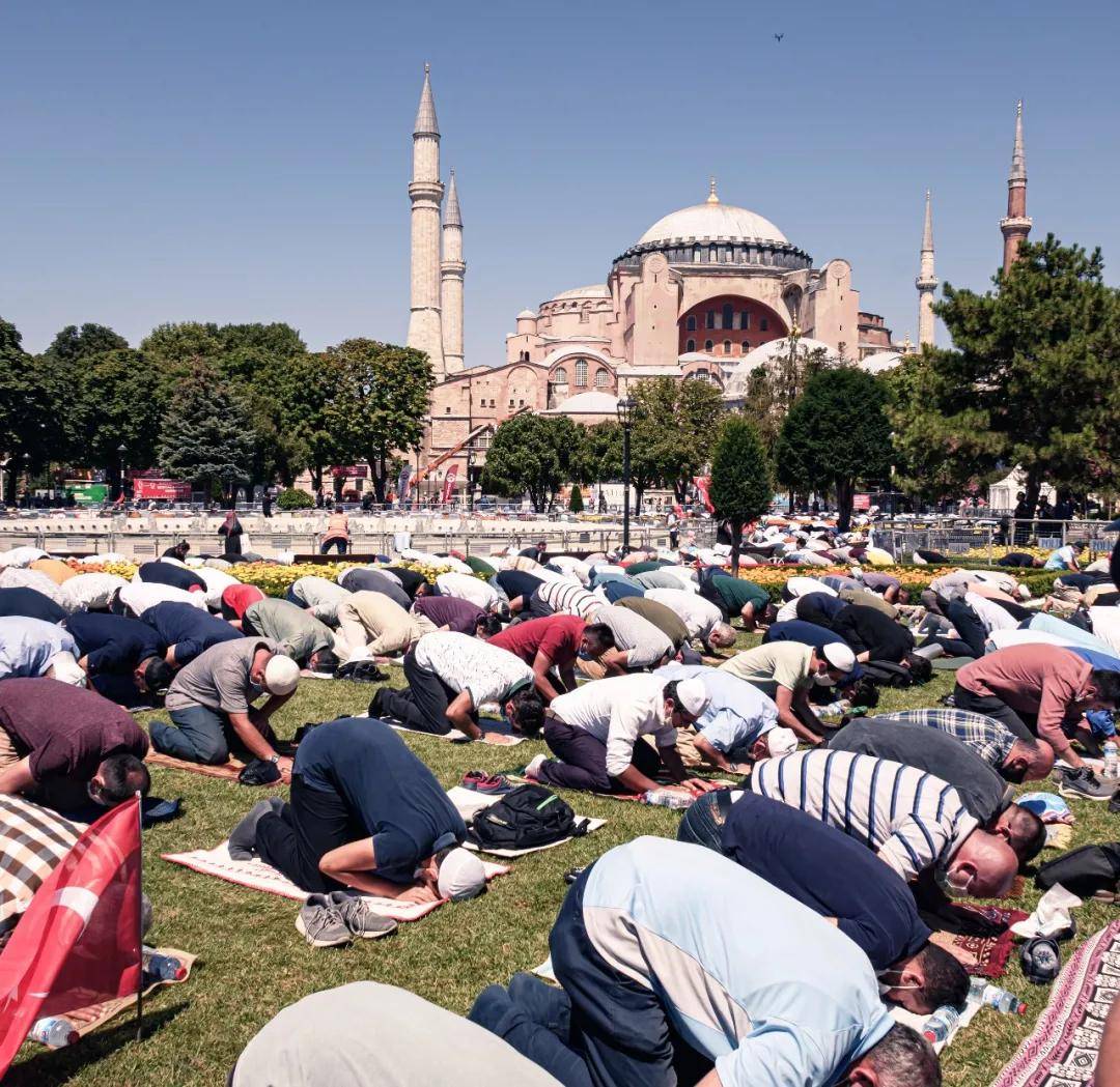 土耳其，一夜回到解放前 | 地球知识局