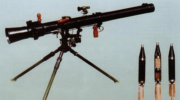 反击战中用来保家卫国的利器 曾立下汗马功劳的82毫米无后坐力炮