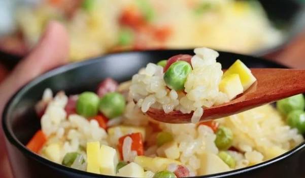 吃米饭最适合吃啥菜 0d6aea2254c045359756840cffd6fe05.jpeg