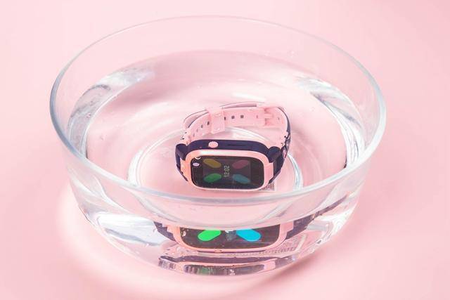 识别|小米生态链又推新品：8天超长待机，前后双摄，小寻AI学习手表X3