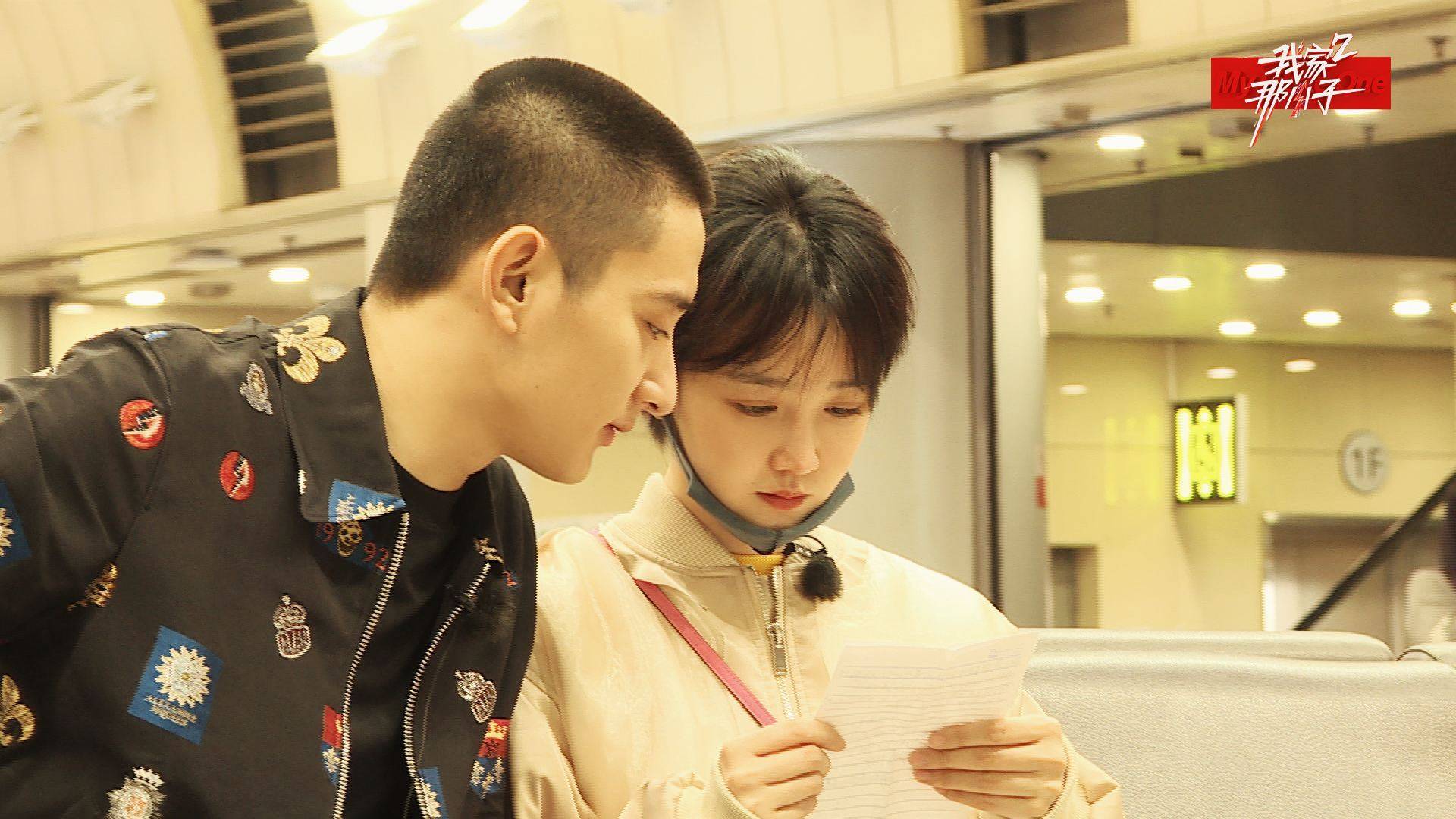 网友|原创前有海陆，后有陈小纭，于小彤为何对姐弟恋情有独钟？